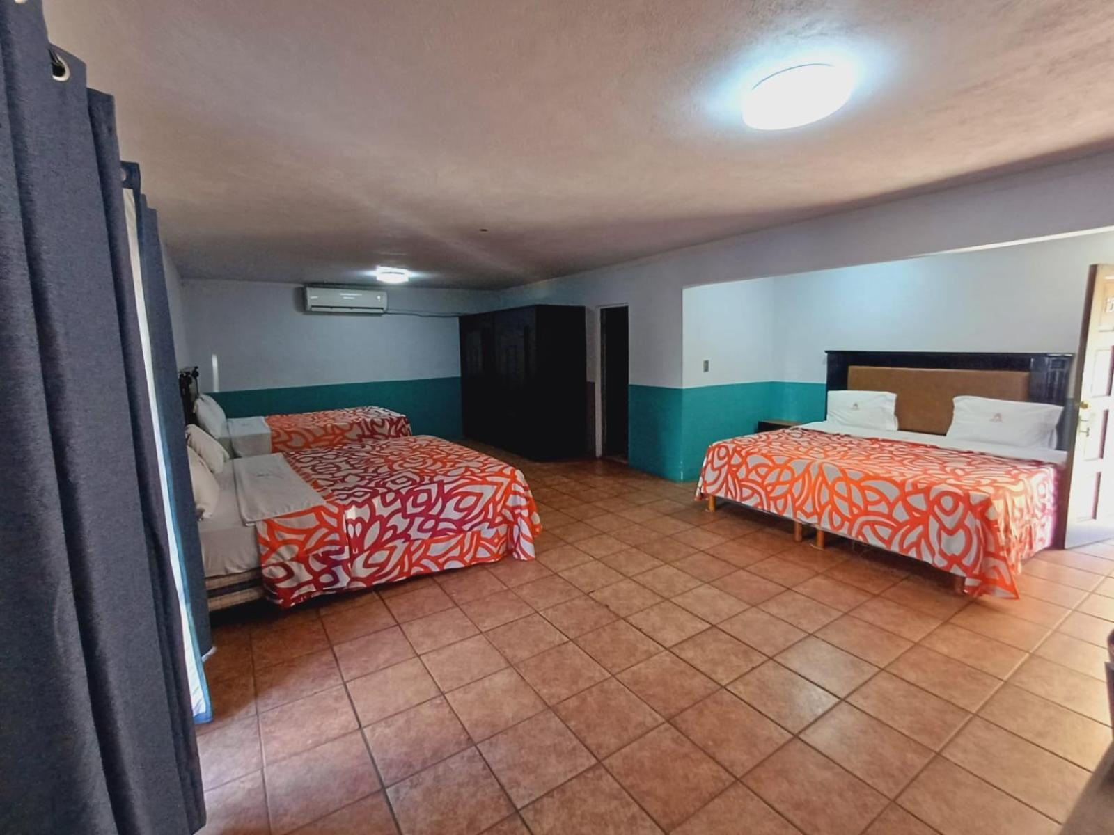 ホテル Hacienda Del Indio メヒカリ エクステリア 写真