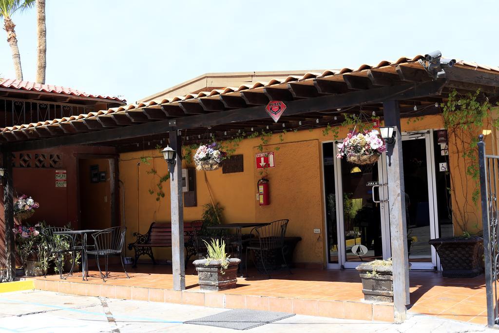 ホテル Hacienda Del Indio メヒカリ エクステリア 写真